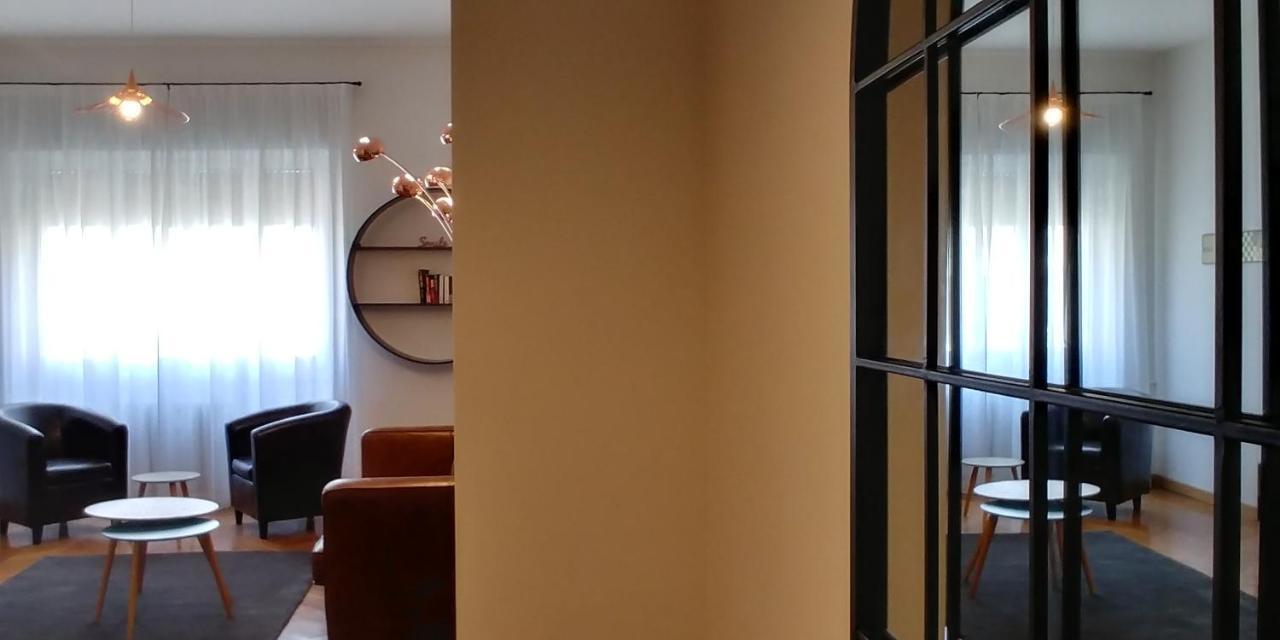 Roomy Apartment Duomo & San Babila ミラノ エクステリア 写真