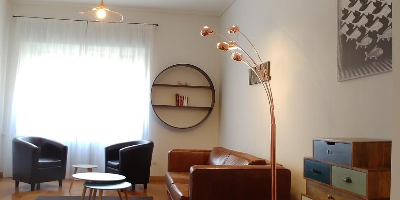 Roomy Apartment Duomo & San Babila ミラノ エクステリア 写真