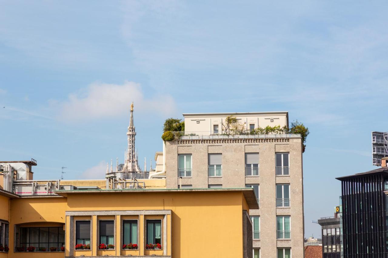 Roomy Apartment Duomo & San Babila ミラノ エクステリア 写真